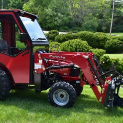 Alternative view of Advantage Cab for Mahindra Max 26 XLT